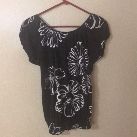 American Eagle Outfitters Flower print top - Picture 3 of 3